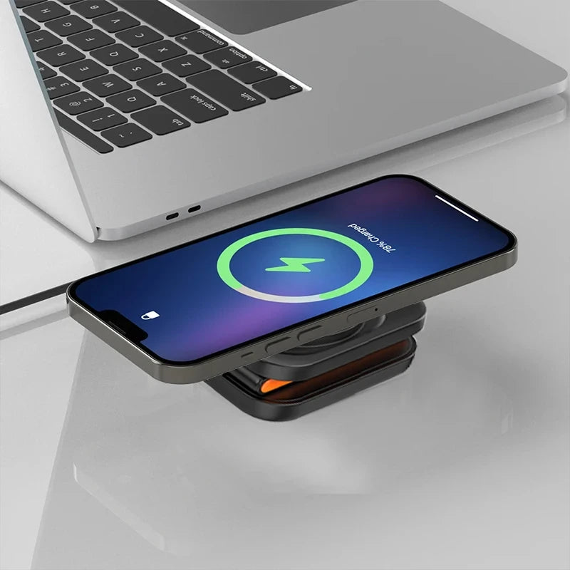 Foldable Magnetic Charging Station